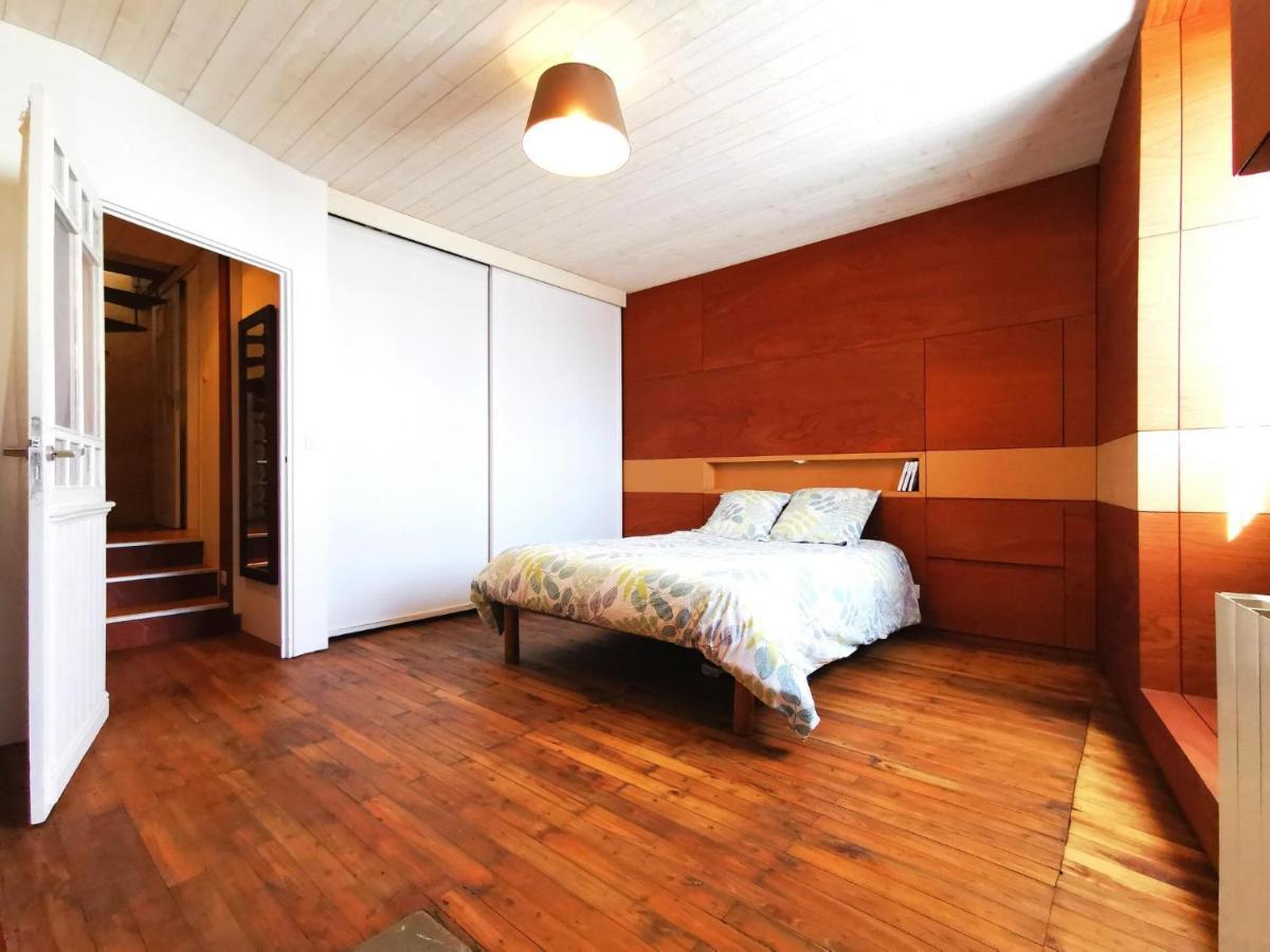 La maison de Thomas Saint-Amant-de-Boixe Extérieur photo