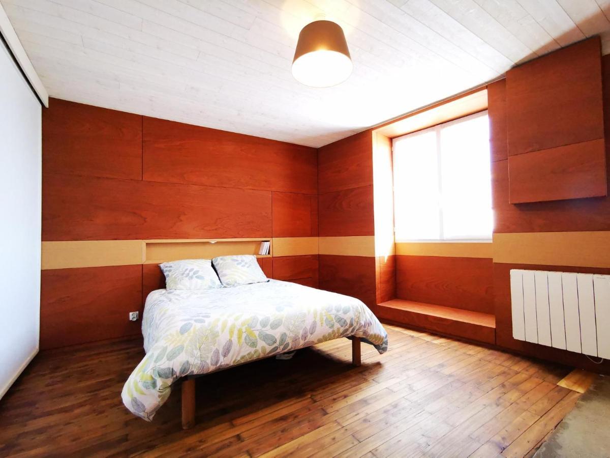 La maison de Thomas Saint-Amant-de-Boixe Extérieur photo